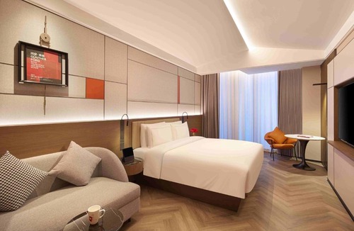 Xuhui Hotel | UrCove by HYATT Shanghai Xuhui West Riverside