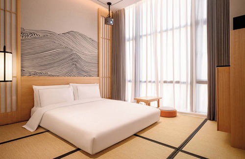 Jinping Qu Hotel | UrCove by Hyatt Shantou Zhugang New Town