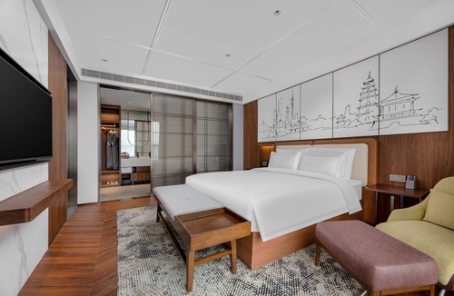 Yanta Qu Hotel | UrCove by Hyatt Xi'an Hi-Tech CROSS Wanxianghui