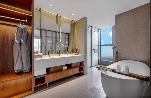 Yanta Qu Hotel | UrCove by Hyatt Xi'an Hi-Tech CROSS Wanxianghui