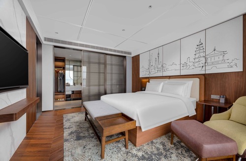 Yanta Qu Hotel | UrCove by Hyatt Xi'an Hi-Tech CROSS Wanxianghui