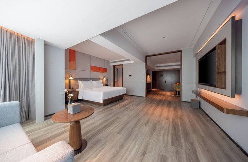 Zhuhai Gongbei Hotel | UrCove by HYATT Zhuhai Gongbei Port