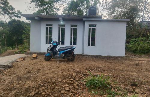 Mawlynnong Cabin | Urisha homestay