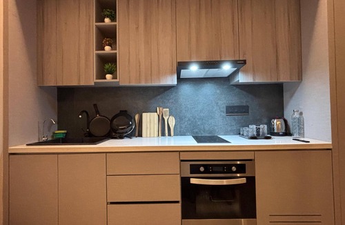 Greater Noida Apartment | Vaelora Stay - Luxe Studio, Galaxy Blue Sapphire Plaza