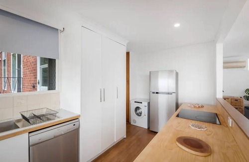 Lenah Valley House | Valley View
