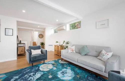 Lenah Valley House | Valley View