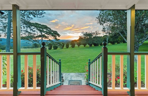 Witta House | Valley View Retreat Private 36 Acre Hinterland Escape