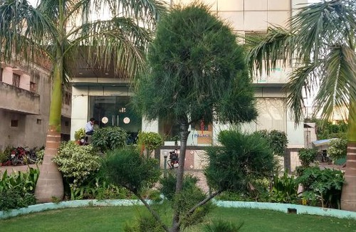 Varanasi Hotel | Varanasi Palace