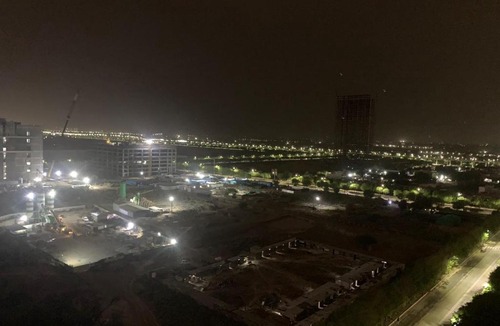 Noida Apartment | Varnika Mension