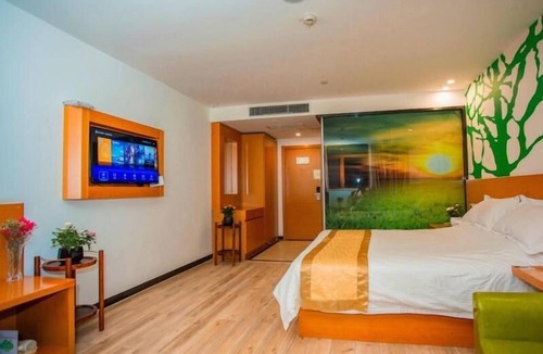 Zaozhuang Hotel | Vatica ZaoZhuang TengZhou Railway Station Hotel
