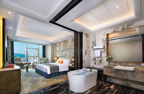 Qilin Subdistrict Hotel | Venus Royal Hotel Liuzhou