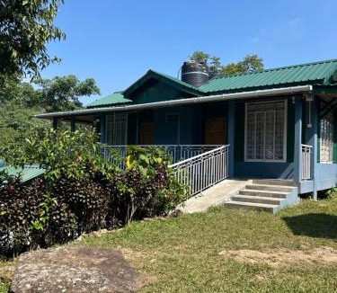 Mawlynnong House | Verde Guest House