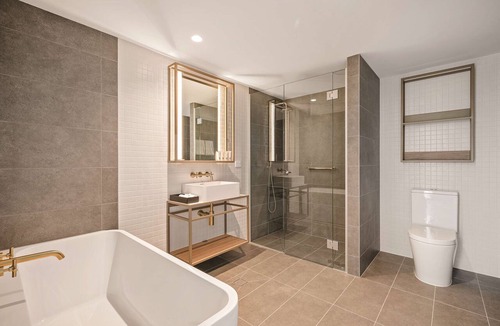 Melbourne Central Business District Hotel | Vibe Hotel Melbourne