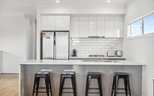 McCracken House | Victor View - With Space and Views