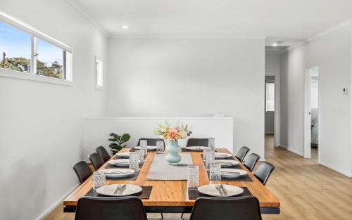 McCracken House | Victor View - With Space and Views