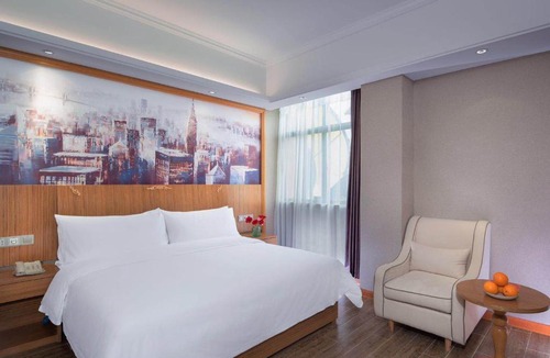 China Hotel | Vienna 3 Best Hotel (Ganzhou shangyou store)