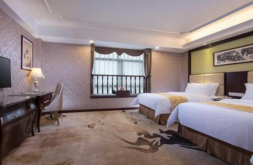 Meixian Hotel | Vienna 3 Best Hotel Meizhou Mei County People Square