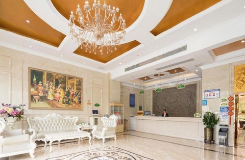 Buji Hotel | Vienna 3 Best Hotel Shenzhen Bantian Guangya Park Metro Station
