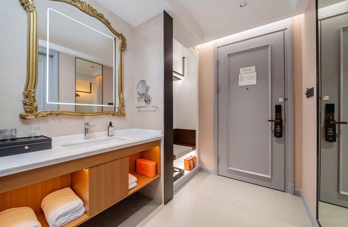 Huadu Hotel | Vienna Hotel Baiyun Airport Branch