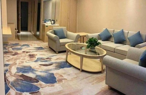 Chengdu Hotel | Vienna Hotel Chengdu Xinjin Old Pier Liujianian Metro Station
