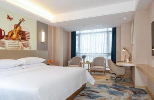 Chengdu Hotel | Vienna Hotel Chengdu Xinjin Old Pier Liujianian Metro Station