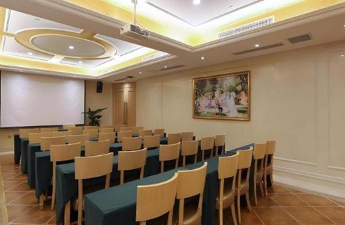 Jeifangbei Central Business District Hotel | Vienna Hotel Chongqing Jiefangbei Hongyadong
