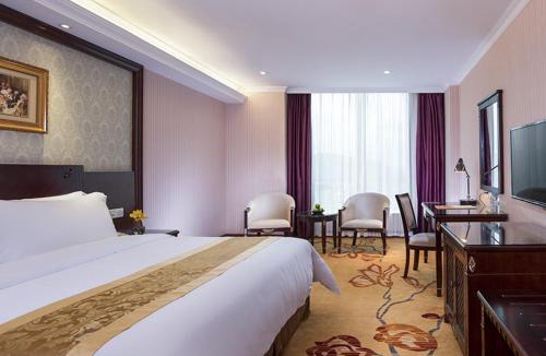 Fenggang Hotel | Vienna Hotel Dongguan Fenggang Yongsheng Street