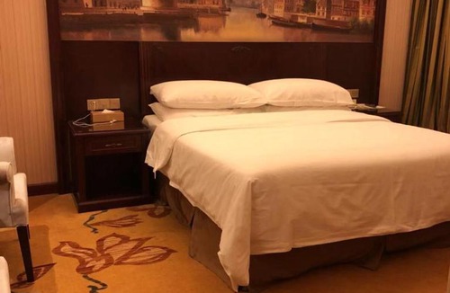 Dalingshan Hotel | Vienna Hotel Guangdong Donguan Daling Mountain Sports Park