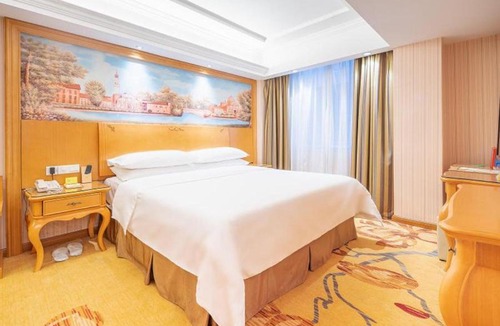 Zhongshan Hotel | Vienna Hotel Guangdong Zhongshan Tanzhou
