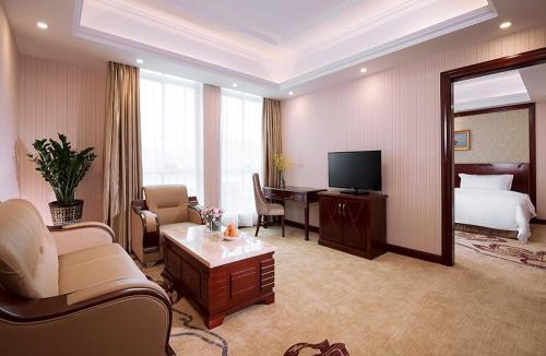 Guangzhou Hotel | Vienna Hotel Guangzhou Dongpu Bus Station
