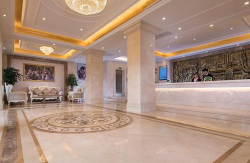Rongcheng District Hotel | Vienna Hotel (Jieyang Jinxian Dadao Shop)