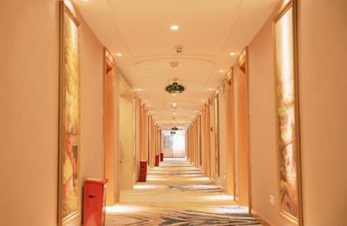 Jishou Hotel | Vienna Hotel Jishou Qianzhou Ancient City Branch