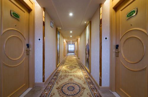 Meizhou Hotel | Vienna Hotel Meizhou Xingning District Plaza