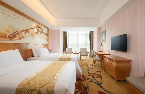 Nanxiong Hotel | Vienna Hotel(Nanxiong Shidai Guangchang Branch)