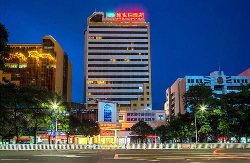 Qingcheng Qu Hotel | Vienna Hotel Qingyuan City Square Lianjiang Road Hotel
