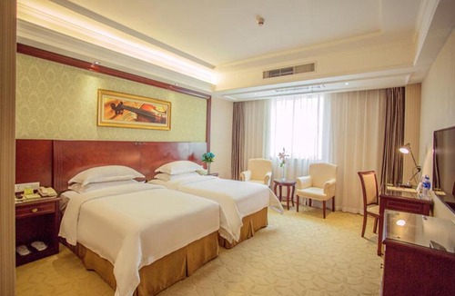 Bao'an Hotel | Vienna Hotel Shenzhen BaoAn Qianjin Road