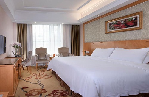 Huarong County Hotel | Vienna Hotel Yueyang Huarong Avenue