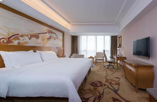 Fangchenggang Hotel | Vienna International Hotel ASEAN Avenue Dongxing
