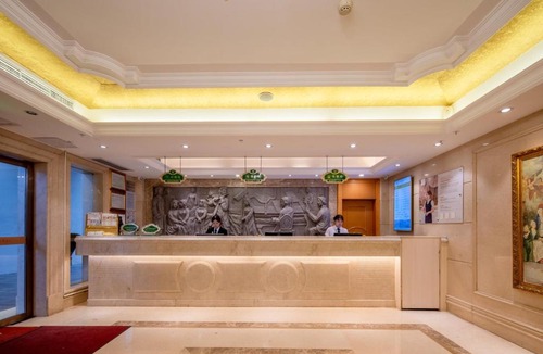 Yuexiu Hotel | Vienna International Hotel Guangzhou Beijing Road Pedestrian Street Gongyuanqian Metro Station Branch - Free Deliver Service to Guangzhou Baiyun International Airport & Free Deliver Service to Canton Fair Complex During Canton Fair Period