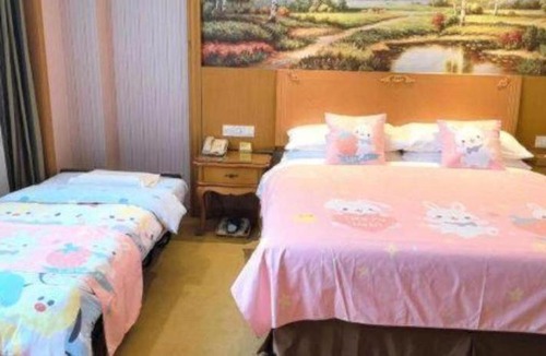 Pudong Hotel | Vienna International Hotel Shanghai Dishui Lake Lingang Wanda