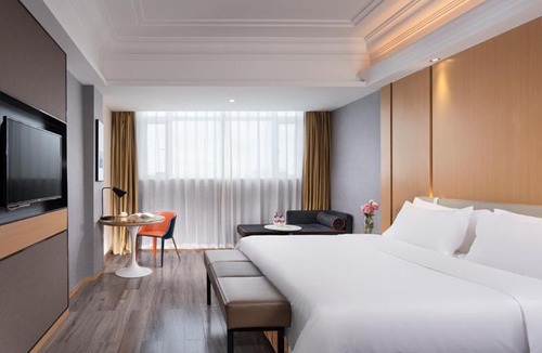 Laofutou Hotel | Vienna International Hotel Zhongshan Shiqi Kanghua Road