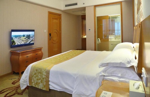 Yue Lu Hotel | Vienna International Hotel Changsha West Bus Station