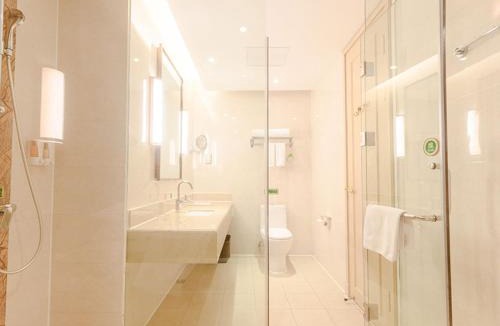 Zhengxiang District Hotel | Vienna International Hotel Hengyang Chuanshan Road Branch