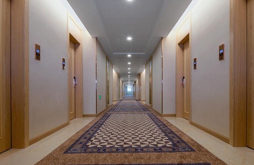Jinjiang Hotel | Vienna International Hotel(Jinjiang Jordan Center)