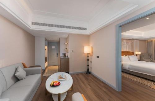 Jiading Hotel | Vienna International Hotel Shanghai Hongqiao Hub International Exhibition Center