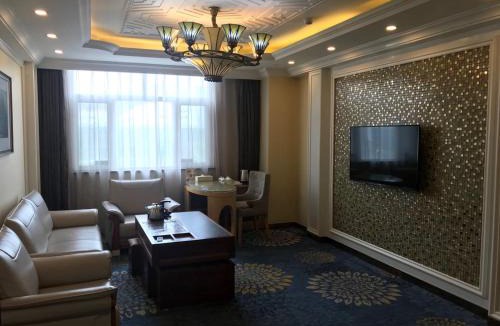 Chengbei District Hotel | Vienna International Hotel Qinghai Xining Tianjun Bridge