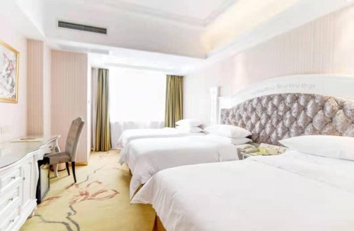 Qixing Hotel | Vienna International Hotel Guilin Wanda Plaza