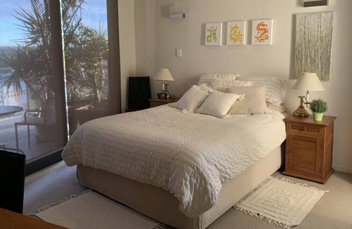 Burswood Apartment | Views from 10th floor Apartment