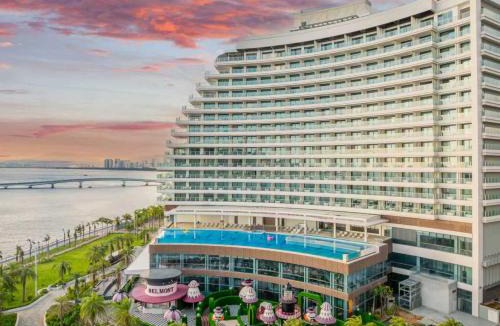Tianya District Resort | Vignette Collection Tiancheng Belmont Hotel Sanya by IHG