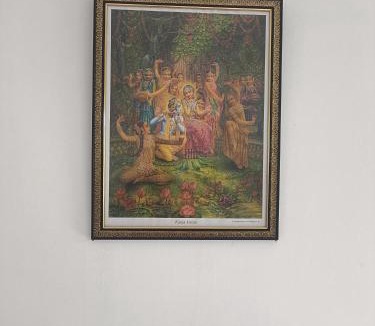 Mathura Villa | Villa in Radha Golf l 5 mins to Sri Rupa Seva Kunj ISKCON l 10 mins to Shrinathji Temple Poonchari l Near Gaurangi Ras Kunj & Brij Vasundhara